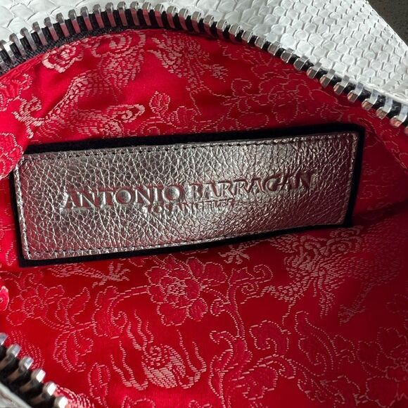 Antonio Barragan White Snakeskin Wristlet Purse - Picture 6 of 6